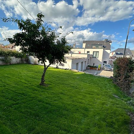 Neue Fewo Mit Schlossblick - Urlaub Im Wein- Und Ferienort Bekond Exterior foto
